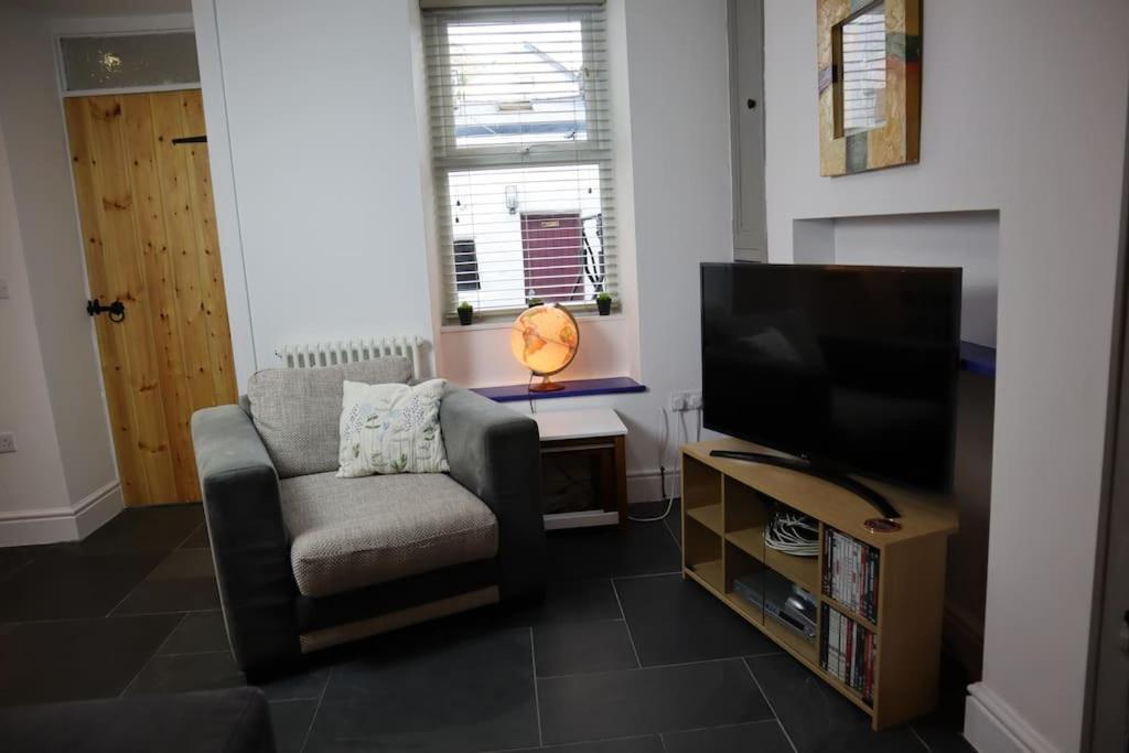 Dol Bach - Your Homely Welsh Cottage In The Heart Of Snowdonia Blaenau Ffestiniog Extérieur photo